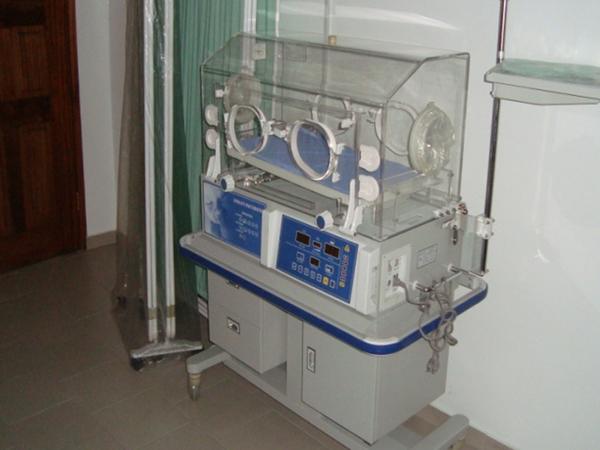 Baby incubator